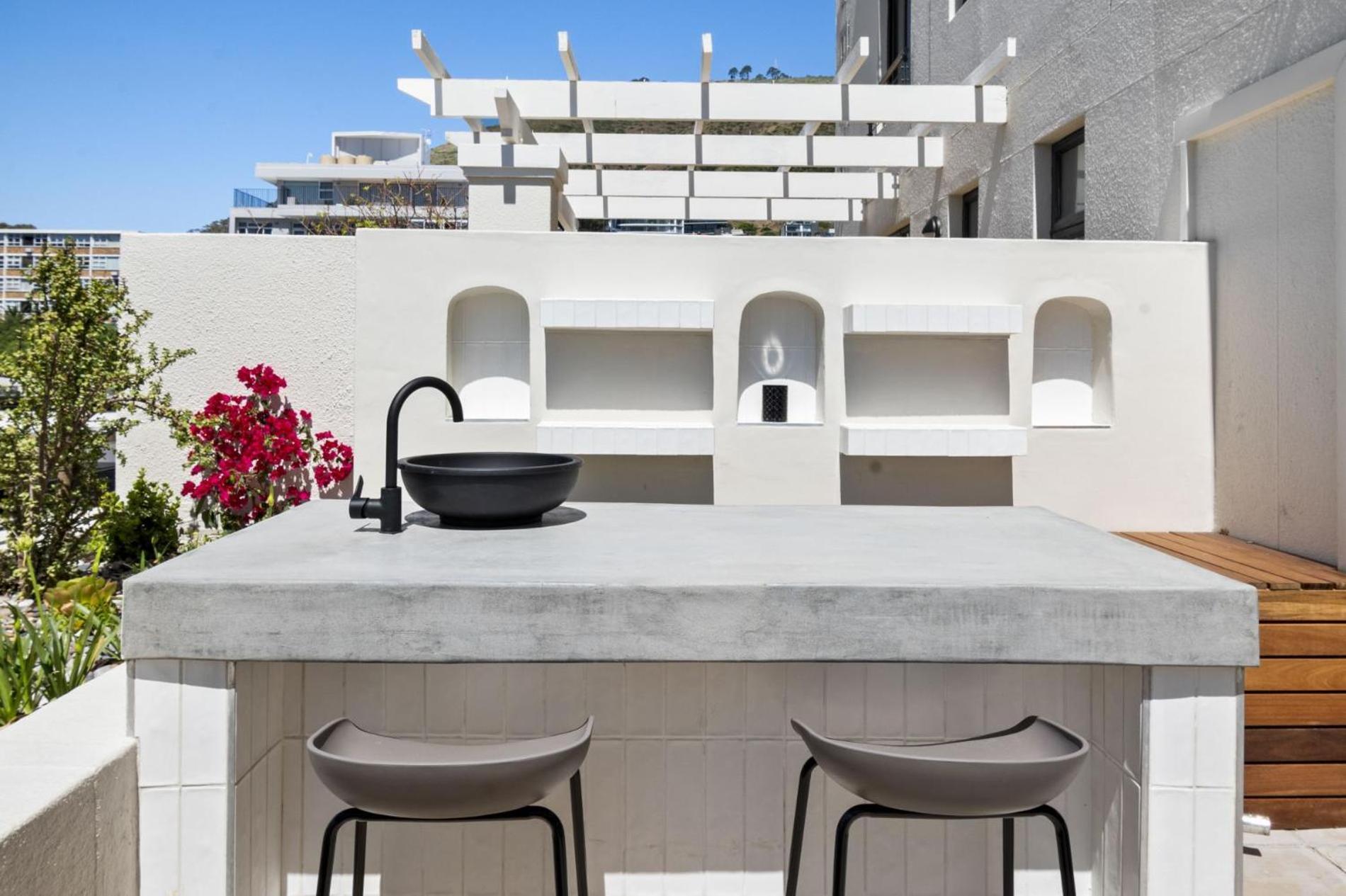 Apartamento Atlantic Views Luxury 2-bed With Pool In Sea Point