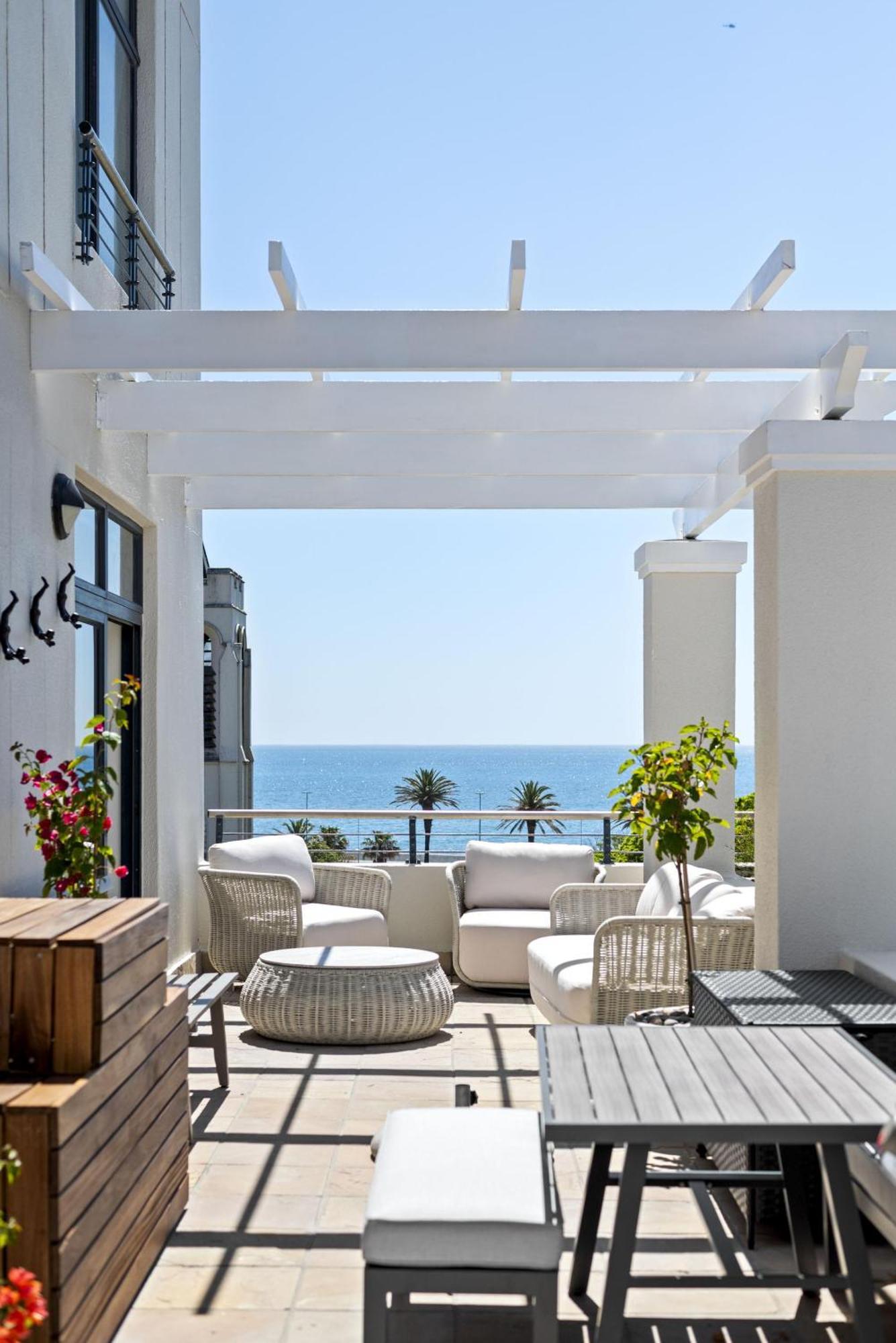 Atlantic Views Luxury 2-bed With Pool In Sea Point Apartamento