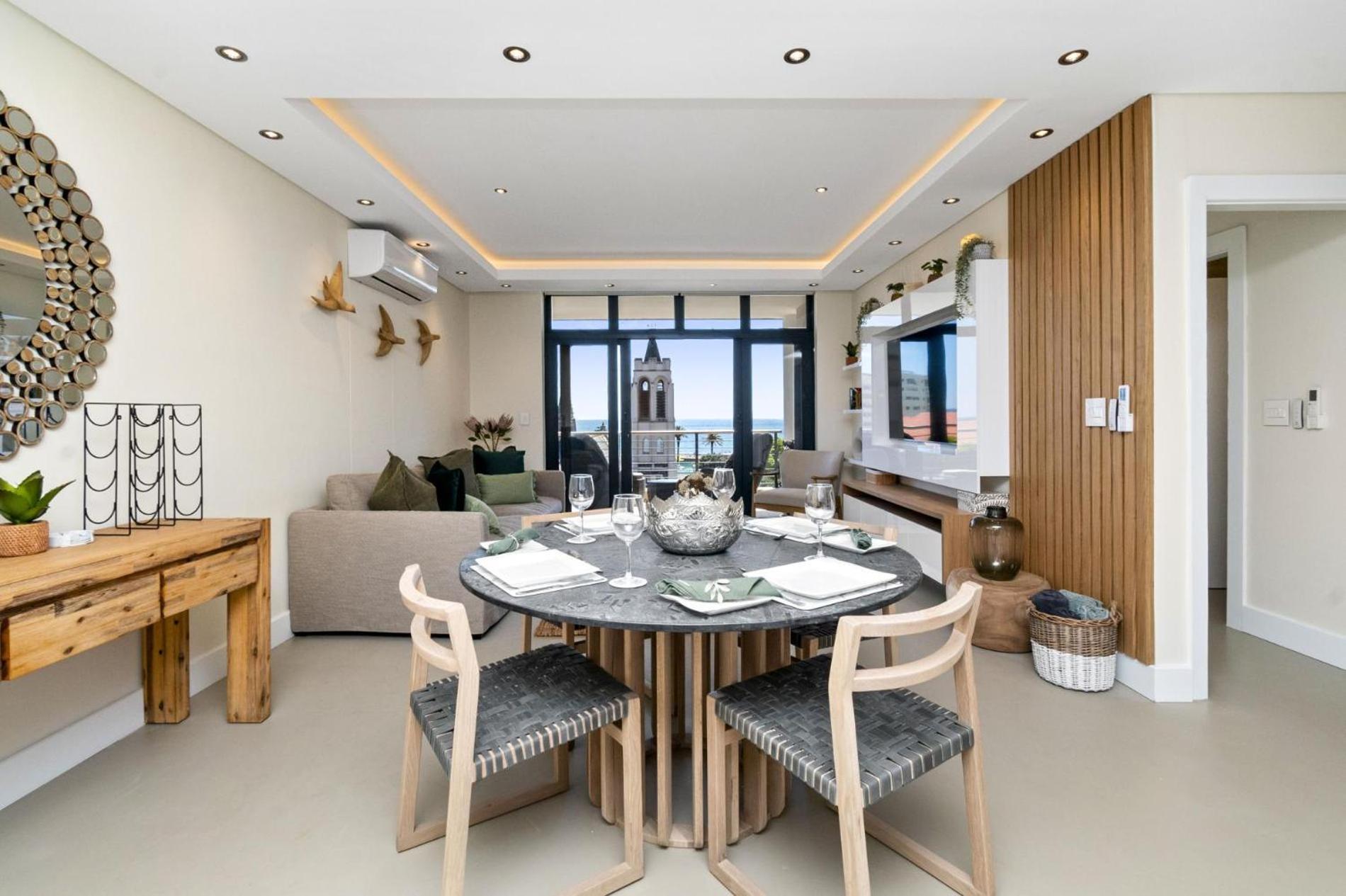Atlantic Views Luxury 2-bed With Pool In Sea Point Apartamento Cidade Do Cabo